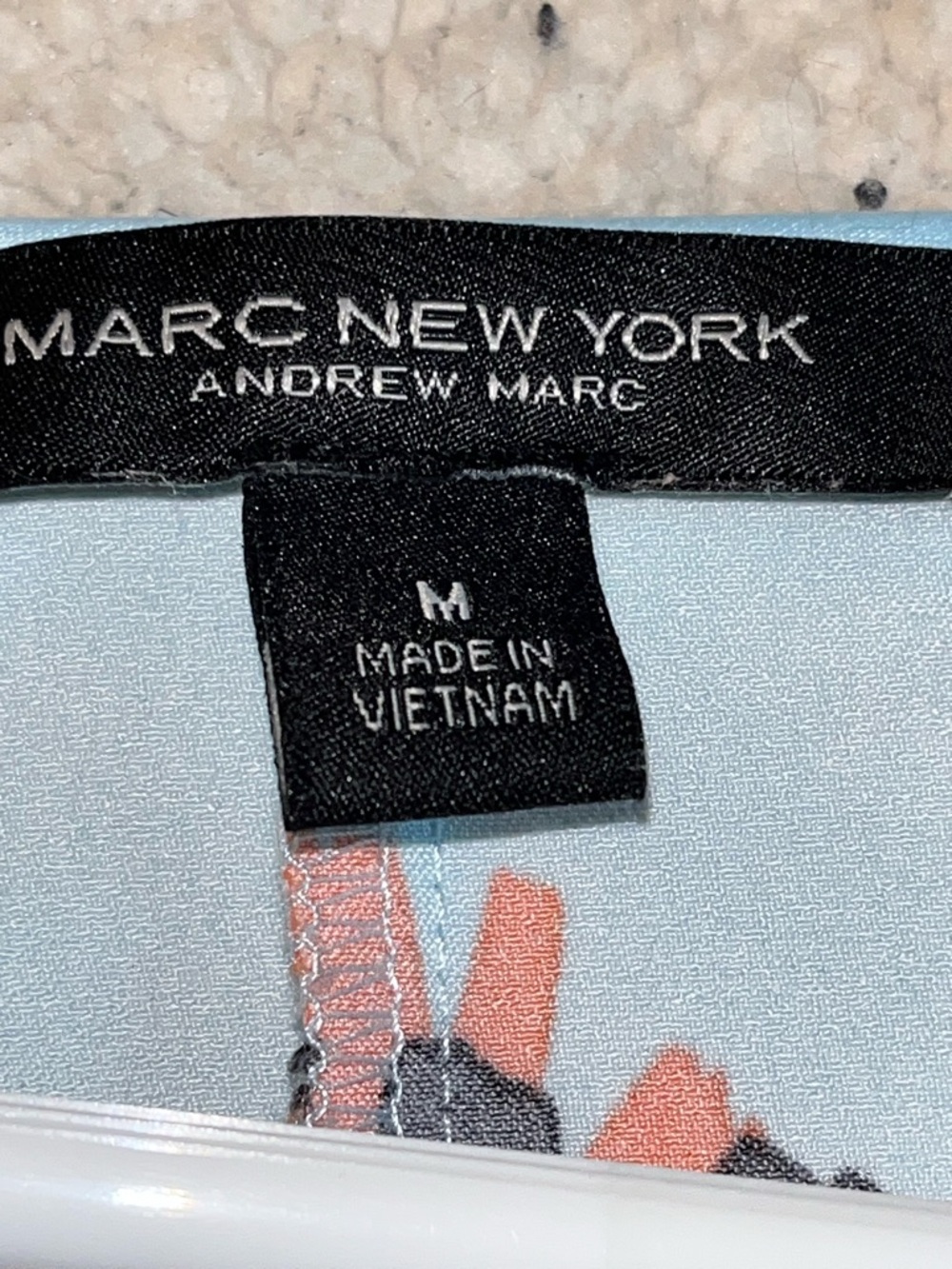Light Blue Floral Satin Blouse - Marc New York (Andrew Marc) Brand Wmns Size M - Picture 9 of 11